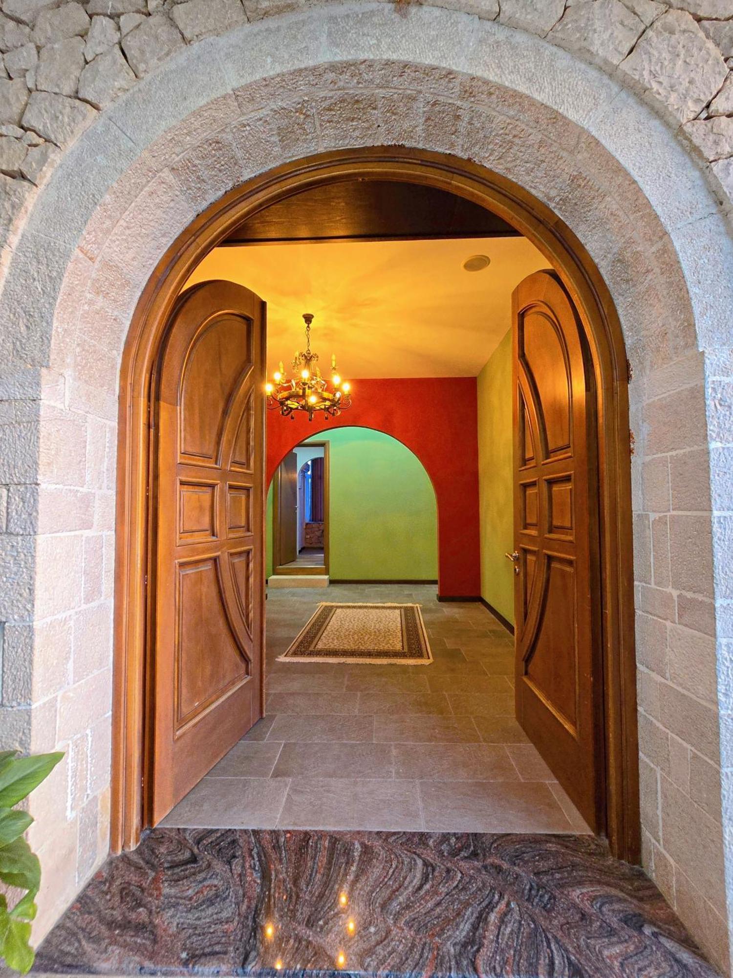 Pamja E Qyteteve Hotel Kruje Bagian luar foto