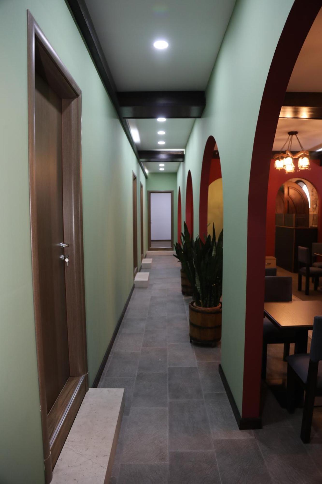 Pamja E Qyteteve Hotel Kruje Bagian luar foto